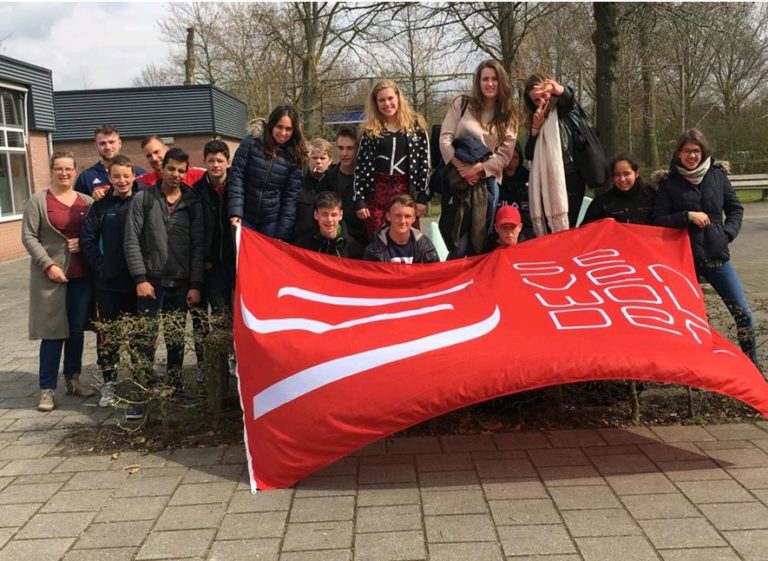 Succesvol badminton toernooi voor de Compagnie