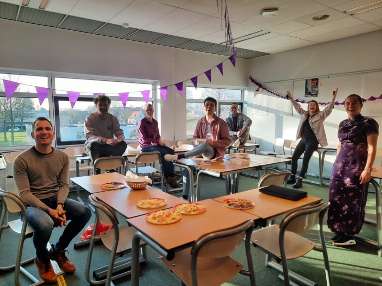 Paarse Vrijdag op FS