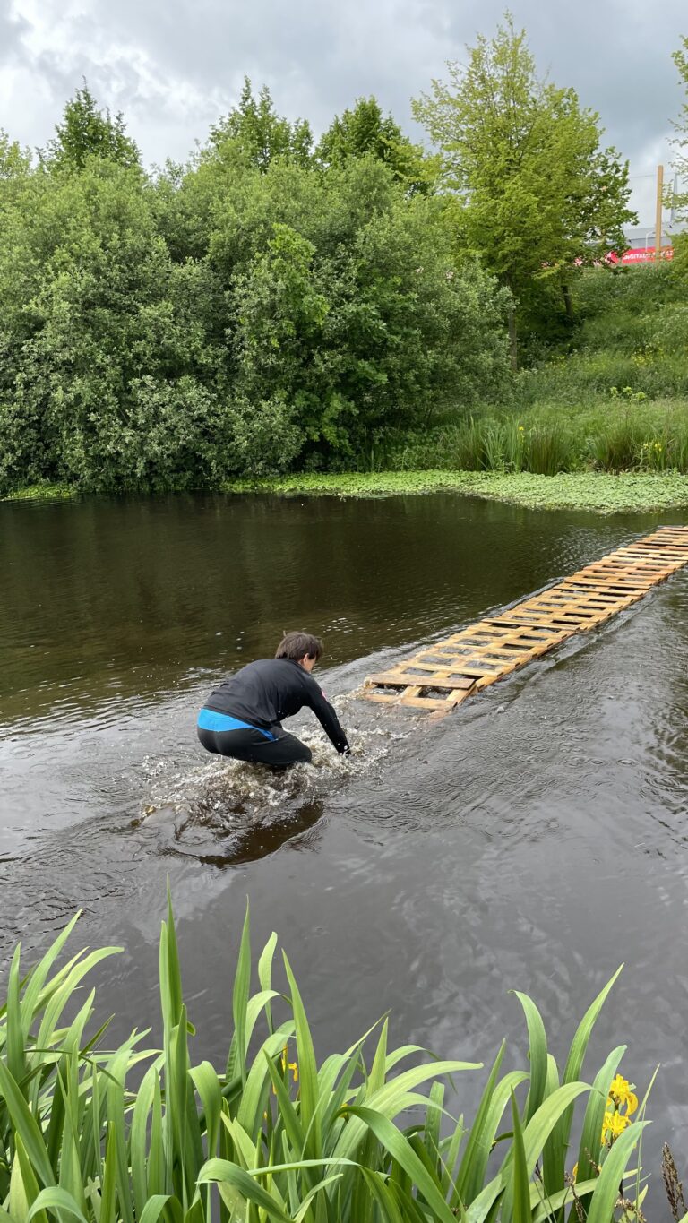 Survivalrun heeft € 584,= opgebracht voor het Jeugdfonds